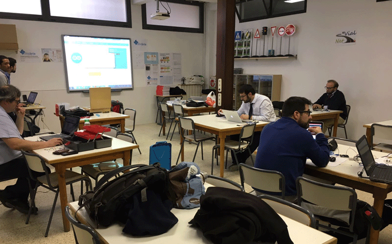 Arduino, tecnologia, formació